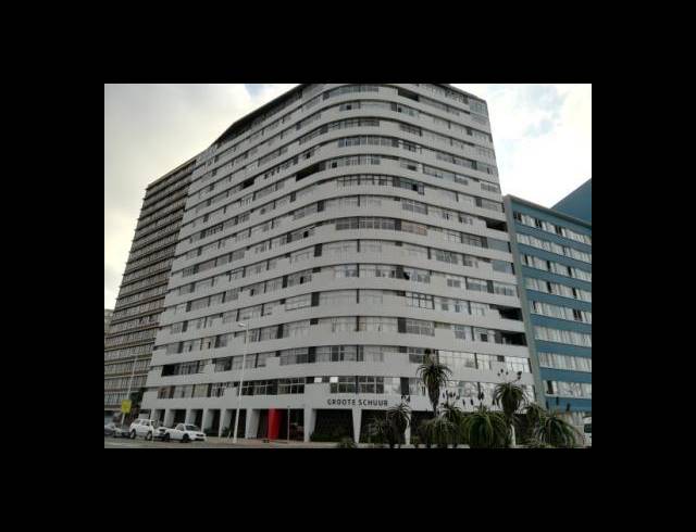 BEDROOM APARTMENT TO LET IN SOUTH BEACH
